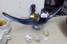 MIXED LOT OF GLASS, comprising: THREE SWAROVSKI SMALL ANIMAL MODELS, THREE SIMILAR PIECES, FRUIT