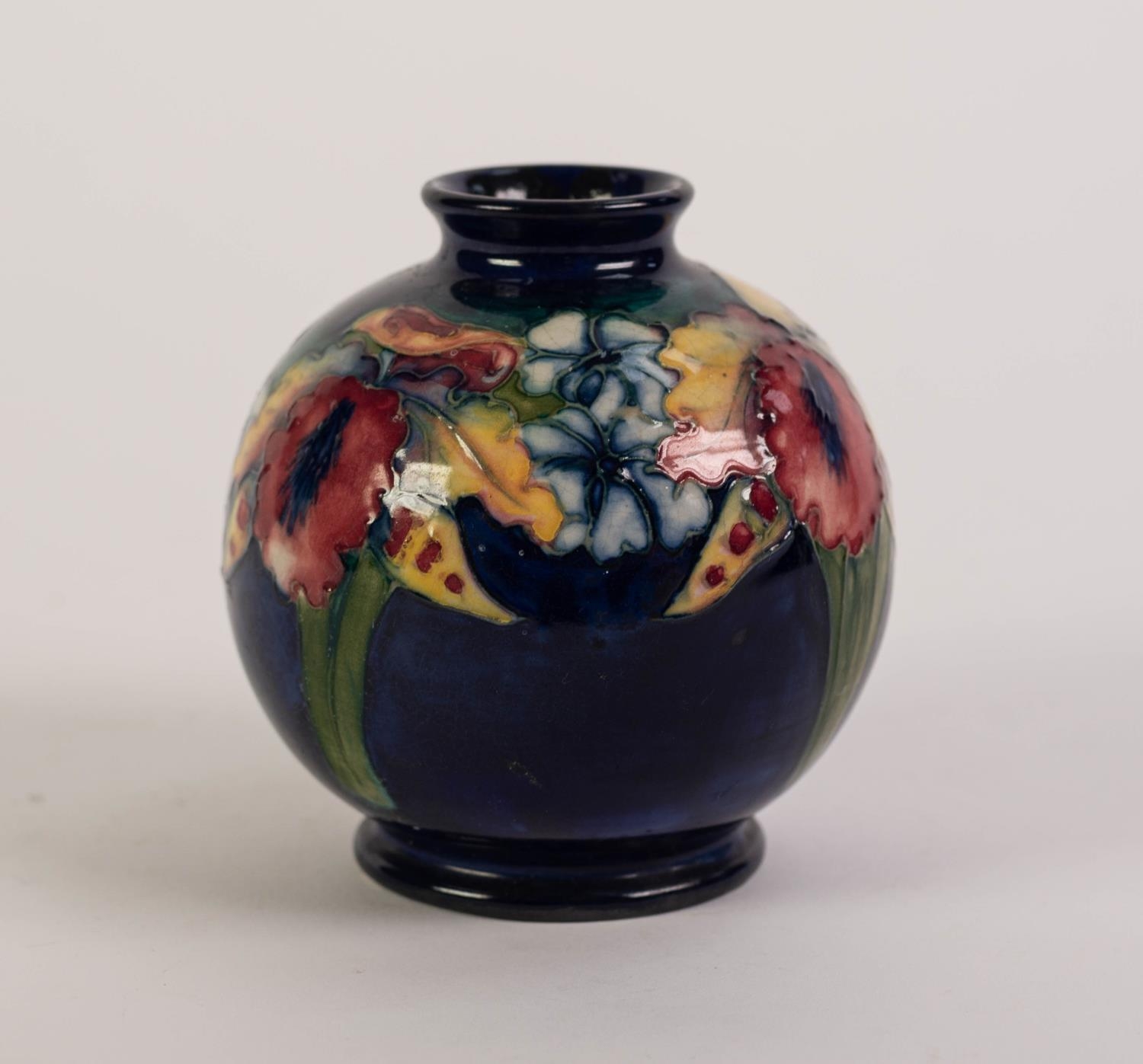 WILLIAM MOORCROFT TUBE LINED ?FRILLED AND SLIPPER ORCHID? POTTERY VASES, of footed, orbicular - Image 4 of 5