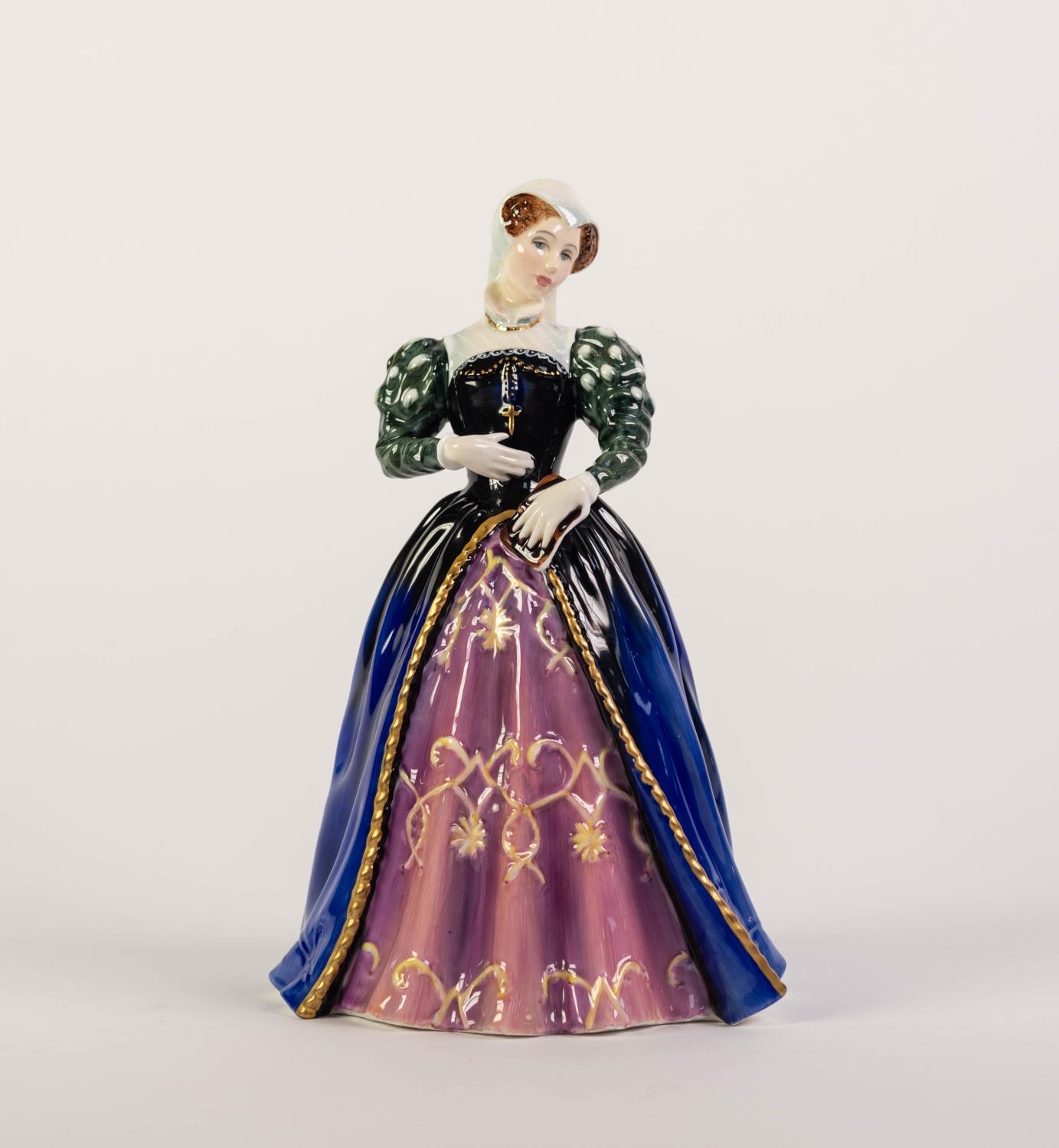 ROYAL DOULTON CHINA FIGURE ?MARY QUEEN OF SCOTS?, HN3142, boxed and with certificate