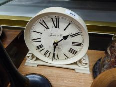 JONES & CO., LONDON, MODERN WHITE FINISH CIRCULAR MANTEL CLOCK WITH BATTERY MOVEMENT (MADE IN CHINA)