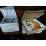TWO BRADFORD EXCHANGE COLLECTORS PLATES, AFTER BIZARRE PATTERNS BY CLARICE CLIFF, AND A PAIR FROM