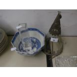 A MODERN CHINESE BLUE AND WHITE POTTERY BOWL, 5 ½? DIAMETER; A MIDDLE EASTERN CONICAL HANGING