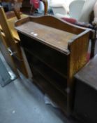 A SMALL PINE FOUR TIER OPEN BOOKCASE