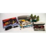 TRIANG 'OO' MODEL RAIL, to include; D5578 locomotive, 0-6-0 tank locomotive, boxed R170 level