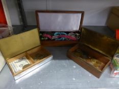 JEWELLERY BOX AND CONTENTS INCLUDES; LIGHTER/BROOCHES ETC.. AND 3 SMALL BOXES AND CONTENTS