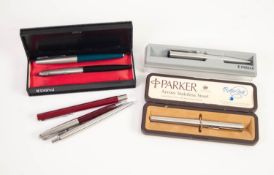 TWO PARKER FOUNTAIN PENS, one having 14ct gold nib and a box.  A BOXED PARKER - ARROW STAINLESS