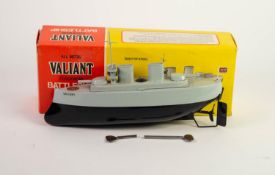 BOXED SUTCLIFFE ALL-METAL VALIANT CLOCKWORK BATTLESHIP, in excellent condition, box slightly less