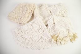 SMALL SELECTION OF LACE, CROCHET AND DRAWN-THREAD TEXTILES