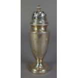 GEORGE V SILVER PEDESTAL SUGAR CASTOR, with pointed finial to the push on top, short stem and