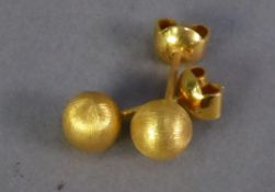 PAIR OF 9ct GOLD EARRINGS, matt-finish, ball pattern, 2.2gms (2)