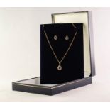 9ct GOLD CHAIN NECKLACE, 18in (46cm) long and the 9ct GOLD SMALL TEAR SHAPED PENDANT with a tear