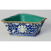 CHINESE QING DYNASTY PORCELAIN CARTOUCHE SHAPED SMALL BOWL with turquoise glazed interior and