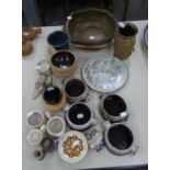 A SELECTION OF STUDIO POTTERY ITEMS TO INCLUDE; A PORTHLEVEN TWO HANDLED BOWL, A SMALL JUG FROM SAME