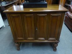 MAHOGANY TELEVISION CABINET WITH BI-FOLD DOORS, ON BALUSTER LEGS, 2?11? (89CM) WIDE (as found)