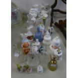 A SELECTION OF GLASS AND CHINA BELLS, TO INCLUDE; EXAMPLES OF AYNSLEY, ROYAL ALBERT, ROYAL DOULTON