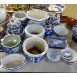 SELECTION OF MODERN CHINESE BLUE AND WHITE CHINA TO INCLUDE HEXAGONAL JARDINIERE AND MATCHING DISH