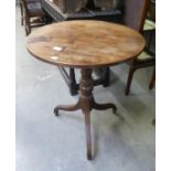 GEORGE III MAHOGANY CIRCULAR TABLE, ON TURNED COLUMN AND REEDED TRIPOD SUPPORTS, 23? DIAMETER