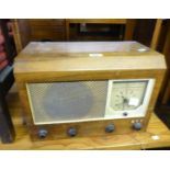 GOBLIN VINTAGE WALNUT CASED CLOCK VALVE RADIO