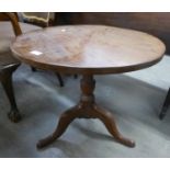 A GEORGIAN STYLE MAHOGANY CIRCULAR TRIPOD OCCASIONAL TABLE, 62cm diameter