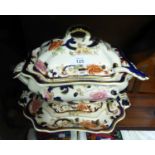 MODERN MASON?S 'MANDALAY' PATTERN POTTERY SOUP TUREEN WITH COVER, STAND AND LADLE