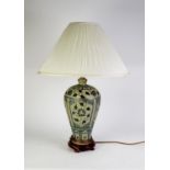 LARGE, MODERN CHINESE BALUSTER SHAPE EARTHENWARE TABLE LAMP decoration in an 18th Century style with