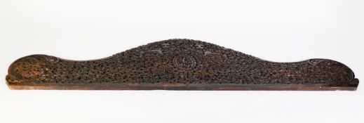 LATE 19th/EARLY 20th CENTURY BURMESE CARVED AND PIERCED HARDWOOD SERPENTINE OUTLINE PEDIMENT/