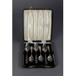 SET OF SIX SILVER GRAPEFRUIT SPOONS, in case, Sheffield 1967, 5 ¼ ozs