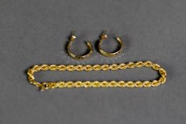 9ct GOLD ROPE PATTERN CHAIN BRACELET with ring clasp, 6 ¾? (17cm) long and a pair of 9ct gold HOOP