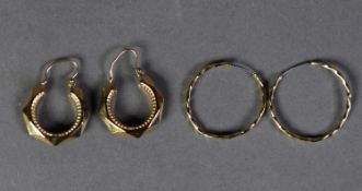 PAIR OF 9ct GOLD FACETED HOOP EARRINGS, 1.8gms and a pair of gold coloured metal twist love