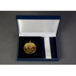 ?THE NELSON SOCIETY? LIMITED EDITION BATTLE OF TRAFALGAR COMMEMORATIVE GILT BRONZE MEDAL, (83/