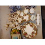 A GOOD SELECTION OF ROYAL ALBERT 'OLD COUNTRY ROSES' TO INCLUDE; TEAPOT, COFFEE POT, 6 DINNER