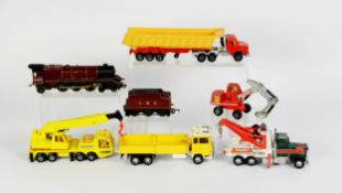 MATCHBOX SUPER KINGS Peterbilt heavy duty recovery vehicle; 2 OTHER SUPER KINGS COMMERCIAL