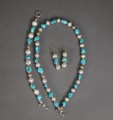 SUITE OF HALLMARKED SILVER JEWELLERY with alternate baroque pearls and turquoise pebble beads, viz
