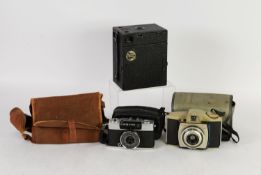 OLYMPUS PEN EE3 COMPACT ROLL FILM CAMERA wiht 1:35 f = 28mm D Zuiko lens, together with a KODAK