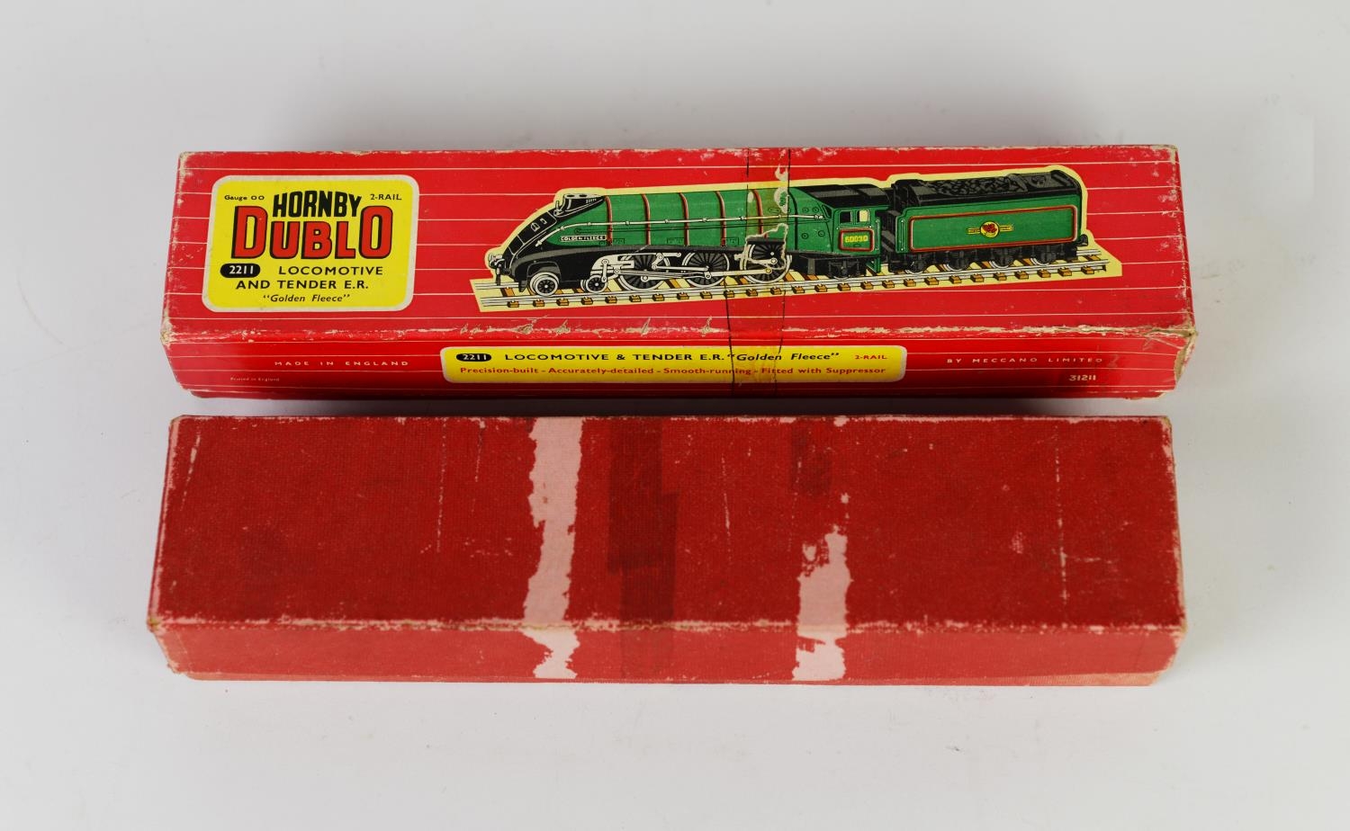 HORNBY DUBLO BOXED DIE CAST TWO RAIL 4-6-2 LOCOMOTIVE AND TENDER 'GOLDEN FLEECE' 60030, model No. - Image 3 of 4