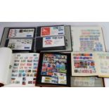 MIXED LOT TO FIVE ALBUMS/BINDERS TO INCLUDE AUSTRALIA, G.B. USA (5)