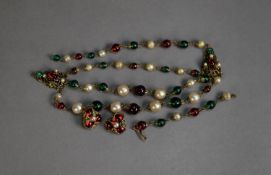 COSTUME NECKLACE, gilt metal with imitation pearls and red and green glass beads, triple strand