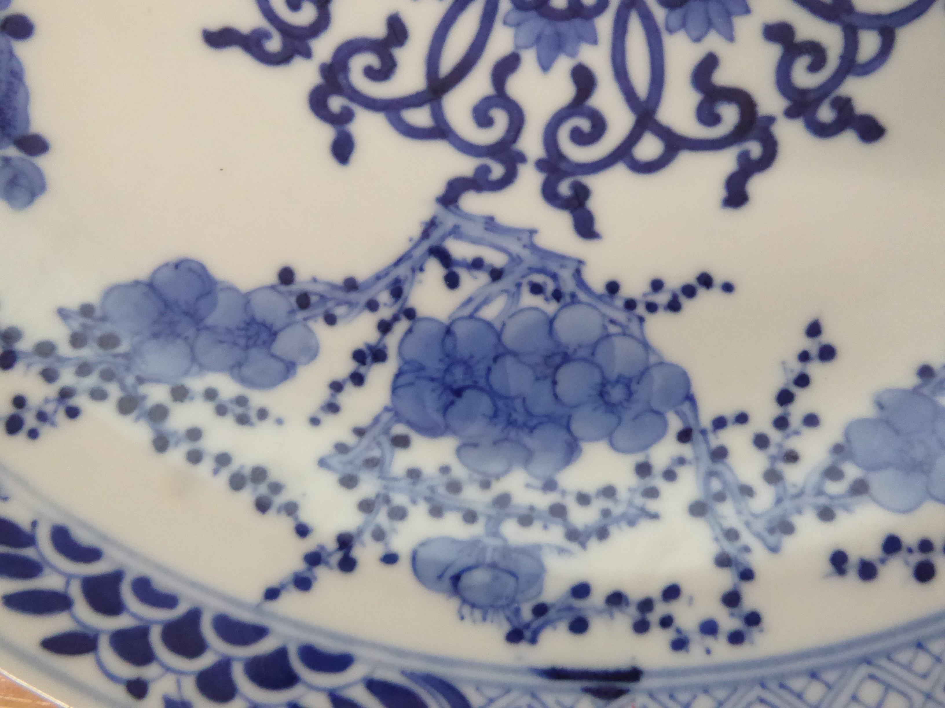PAIR OF CHINESE LATE QING DYNASTY PORCELAIN PLATES, well-painted in underglaze blue with a lotus - Image 5 of 8
