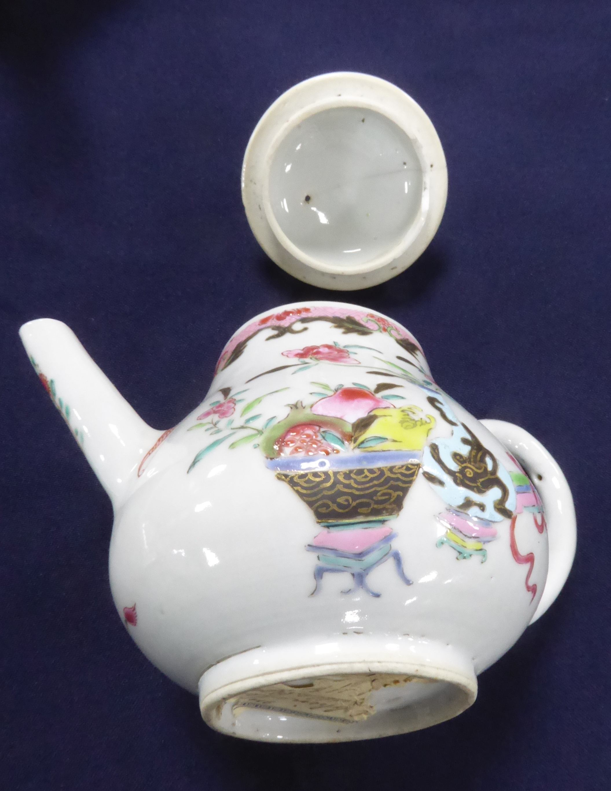 FOUR CHINESE MID QING DYNASTY PORCELAIN TEAPOTS, one with replaced white metal spout, one with metal - Image 4 of 14