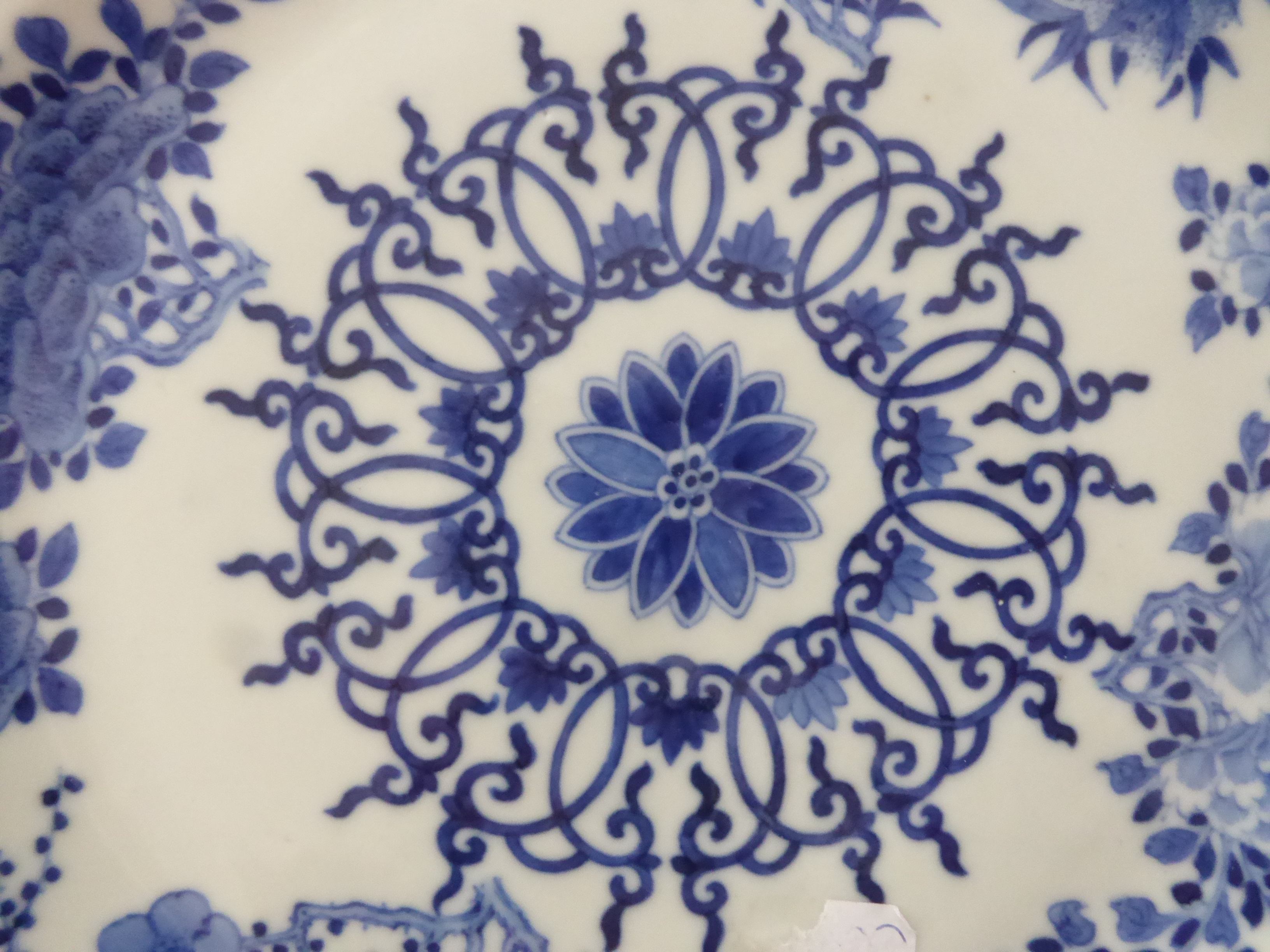 PAIR OF CHINESE LATE QING DYNASTY PORCELAIN PLATES, well-painted in underglaze blue with a lotus - Image 6 of 8