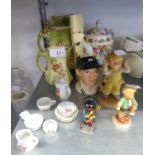 SMALL, MIXED LOT OF POTTERY, to include: ROYAL DOULTON LIMITED EDITION ‘LEN HUTTON’ SMALL