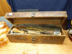 SMALL WOODEN TOOLBOX AND CONTENTS