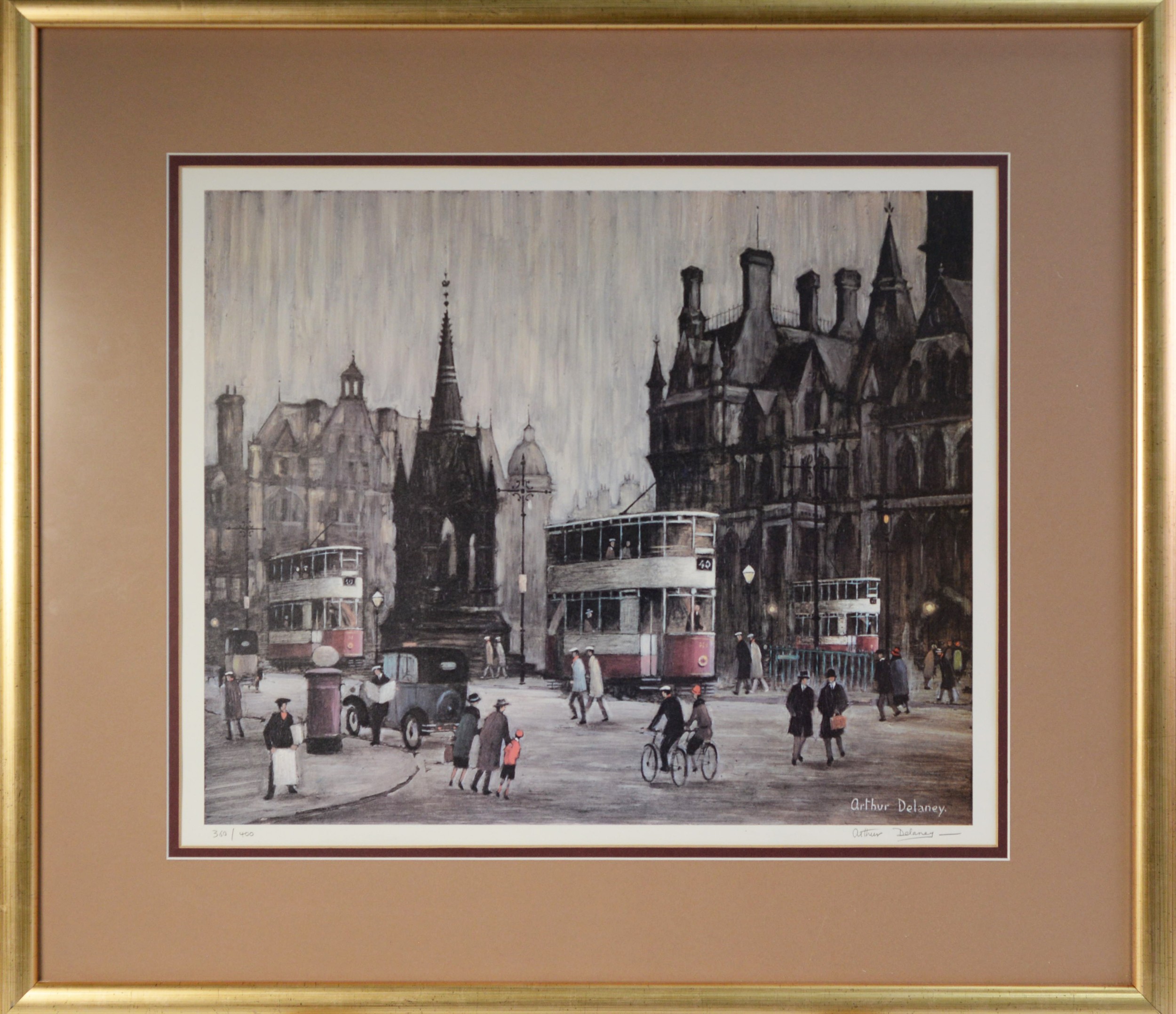 ARTHUR DELANEY (1927 - 1987) ARTIST SIGNED LIMITED EDITION COLOUR PRINT Albert Square, Manchester - Image 2 of 2