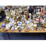 MIXED LOT OF CERAMICS, to include; VICTORIAN BLUE AND WHITE POTTERY SAUCE TUREEN WITH COVER AND