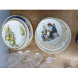 EIGHT CHINA PLAQUES/RACK PLATES AND SEVEN CROWN DUCAL POTTERY ‘KNUTSFORD’ PATTERN DINNER AND DESSERT