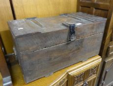 A RUSTIC OAK BOX WITH STRAP HINGES AND HASP AND STAPLE LOCKING, 2’2” WIDE