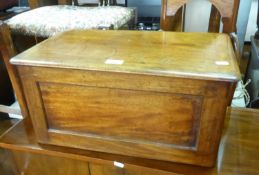 A MAHOGANY PANELLED OBLONG BOX