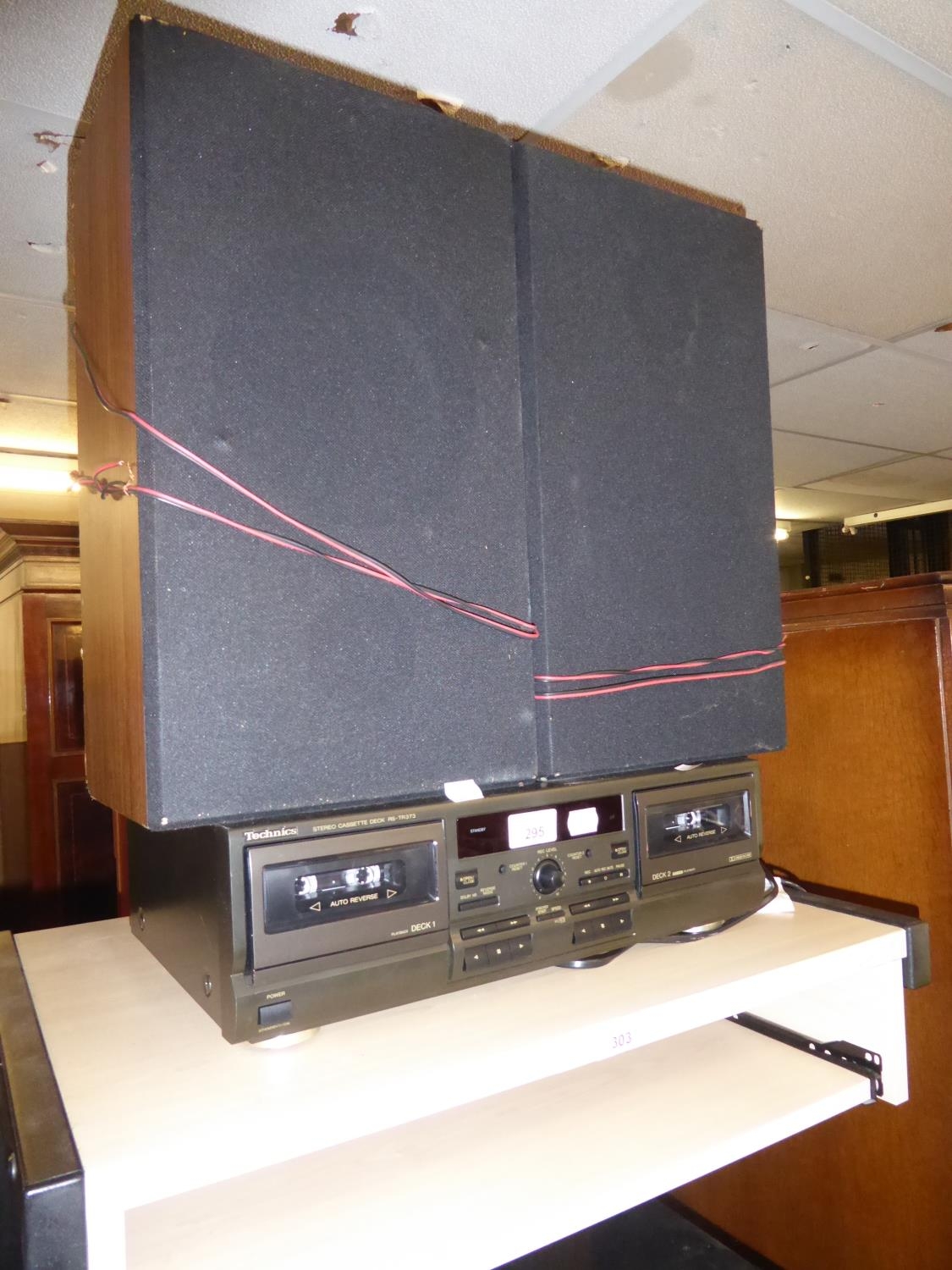 TECHNICS DUAL CASSETTE DECK AND A PAIR OF LOUDSPEAKERS