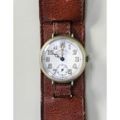 WEST END WATCH CO., SECUNDUS, GENT'S SWISS VINTAGE WRITSTWATCH, with mechanical movement,