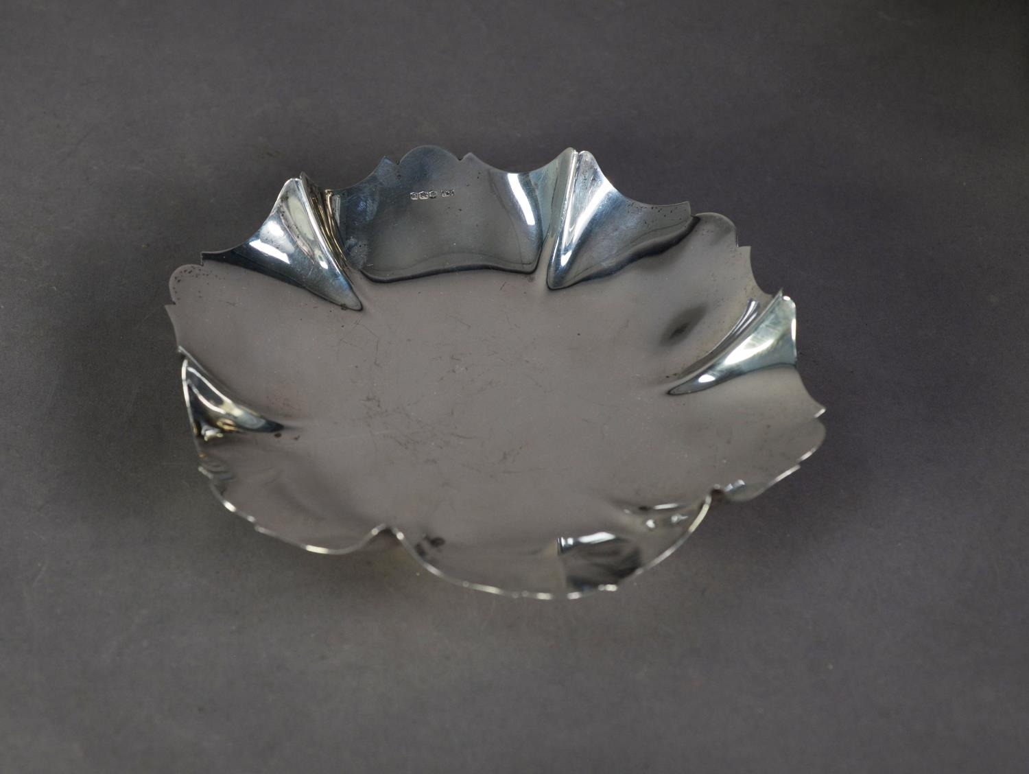 GEORGE VI SILVER PETAL SHAPED DISH BY EDWARD VINER, of shallow, footed form, 1 ¾” (4.5cm) high,